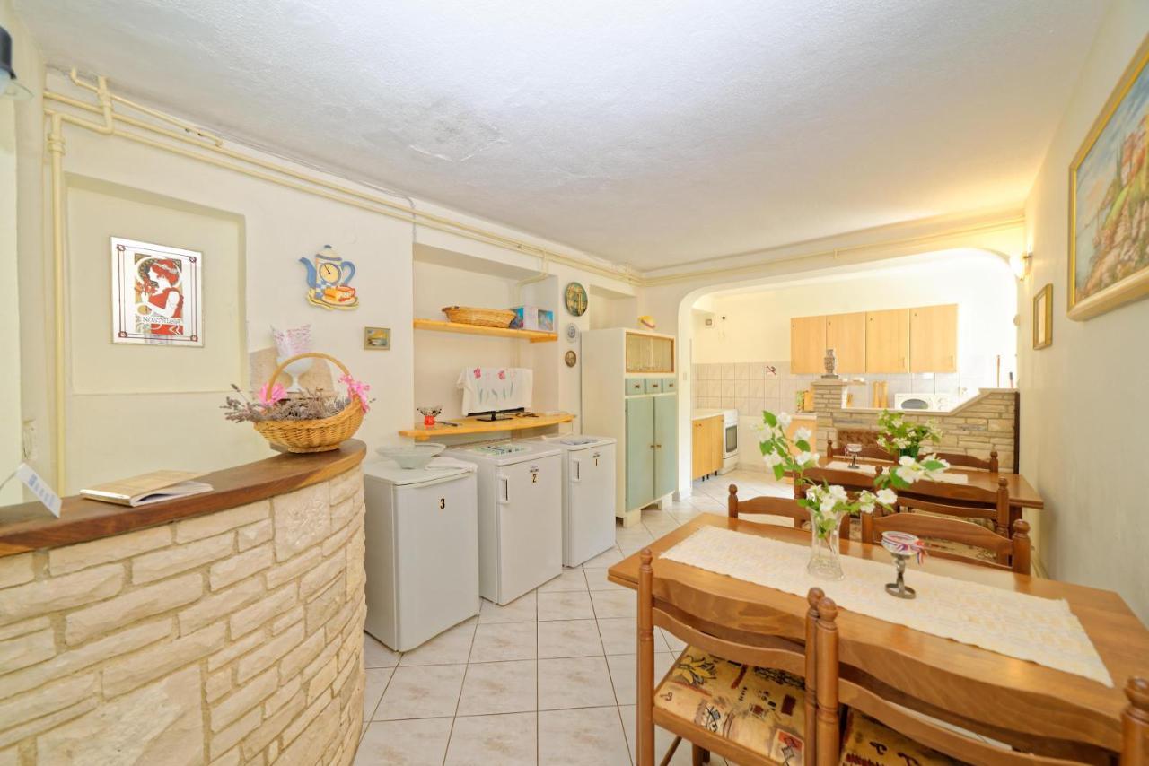 Guest House Jolanda Μεντουλίν Εξωτερικό φωτογραφία