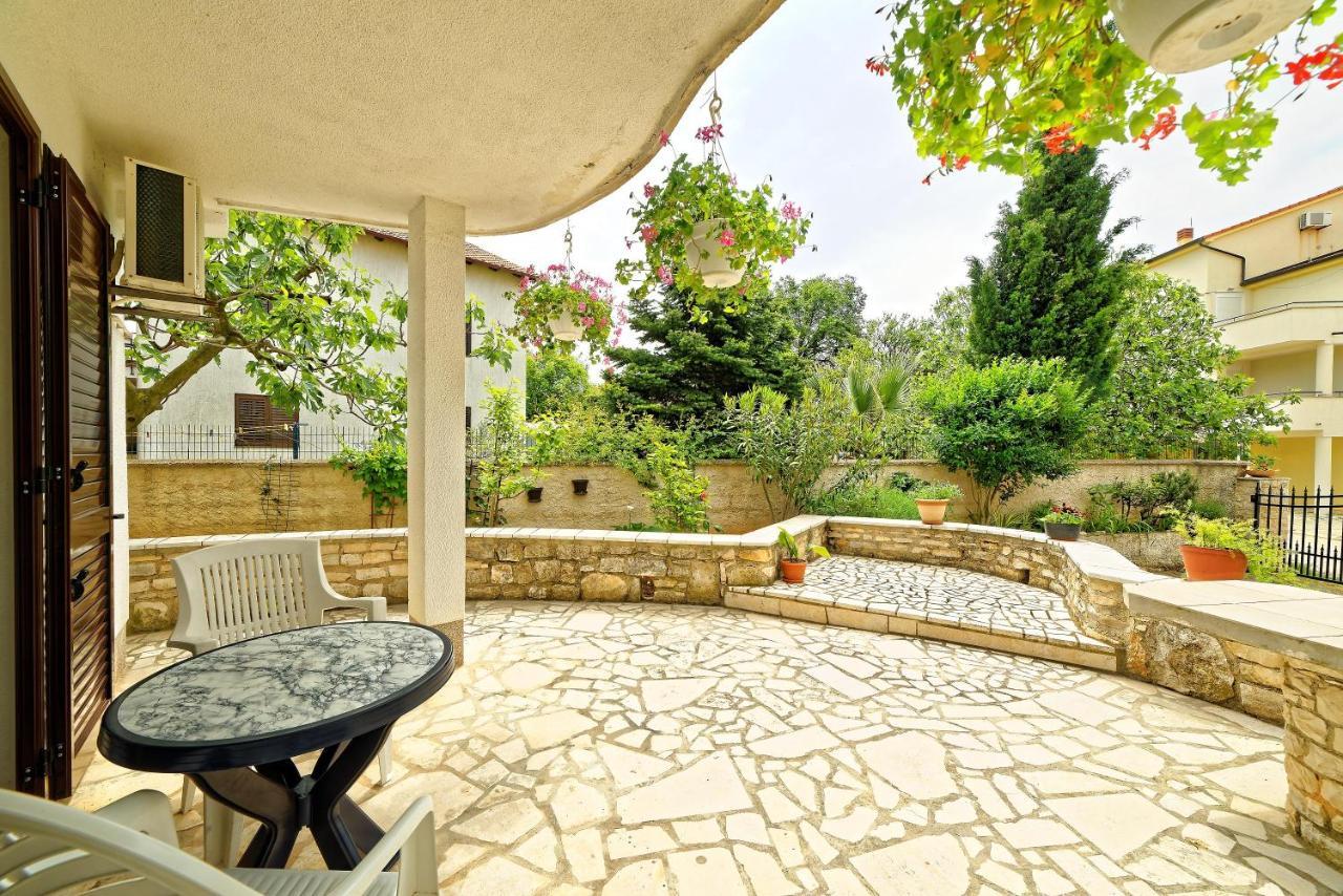 Guest House Jolanda Μεντουλίν Εξωτερικό φωτογραφία