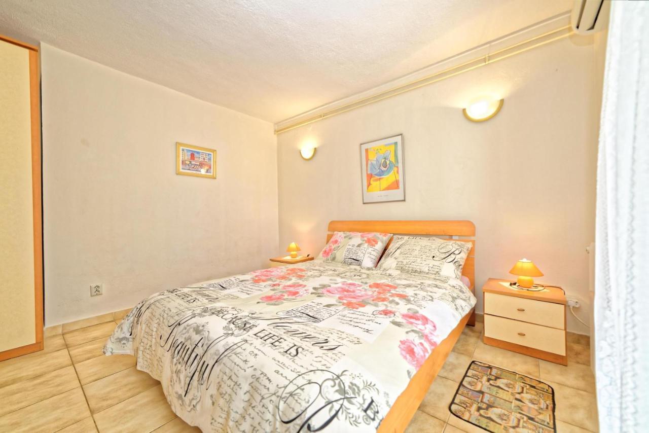 Guest House Jolanda Μεντουλίν Εξωτερικό φωτογραφία