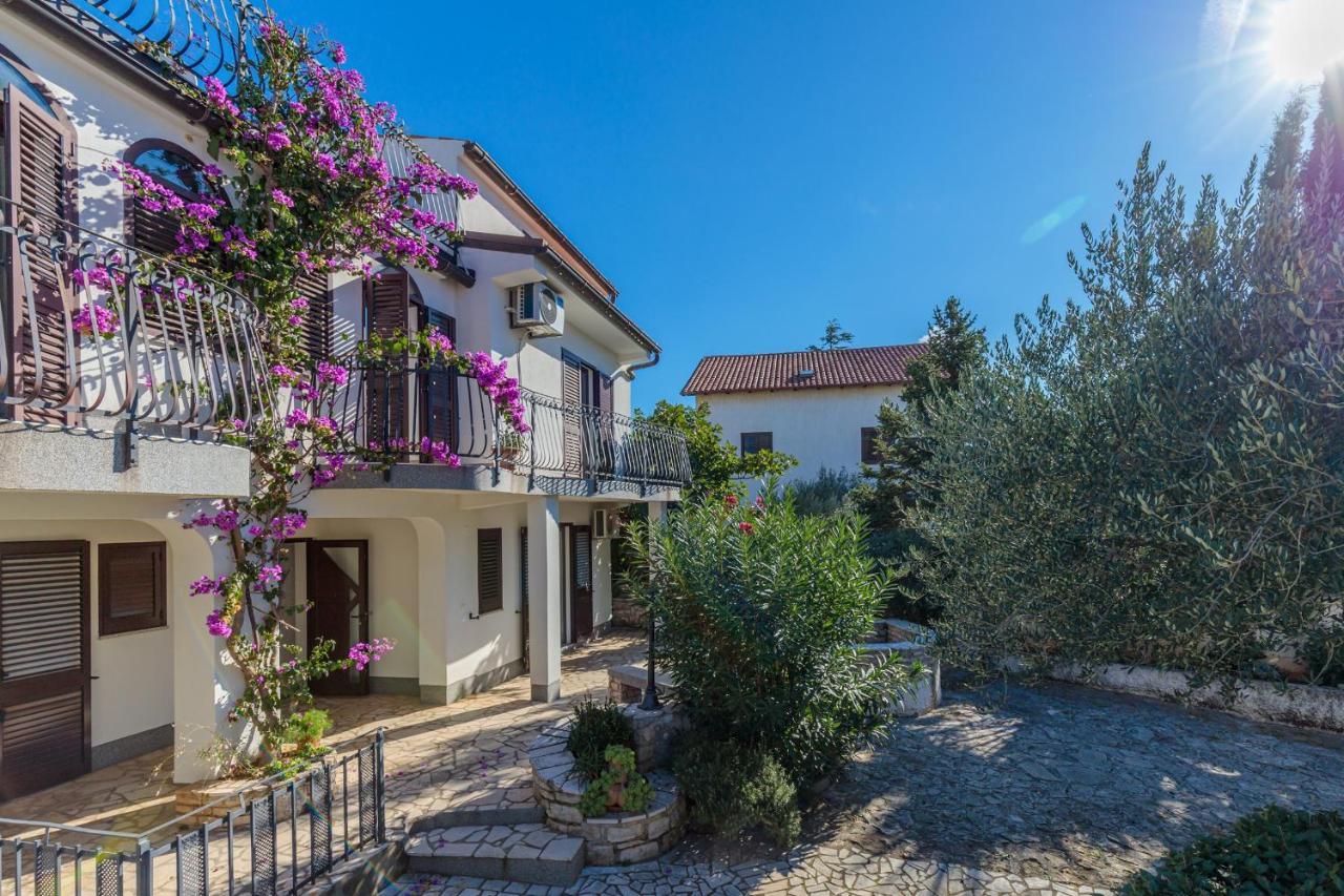 Guest House Jolanda Μεντουλίν Εξωτερικό φωτογραφία