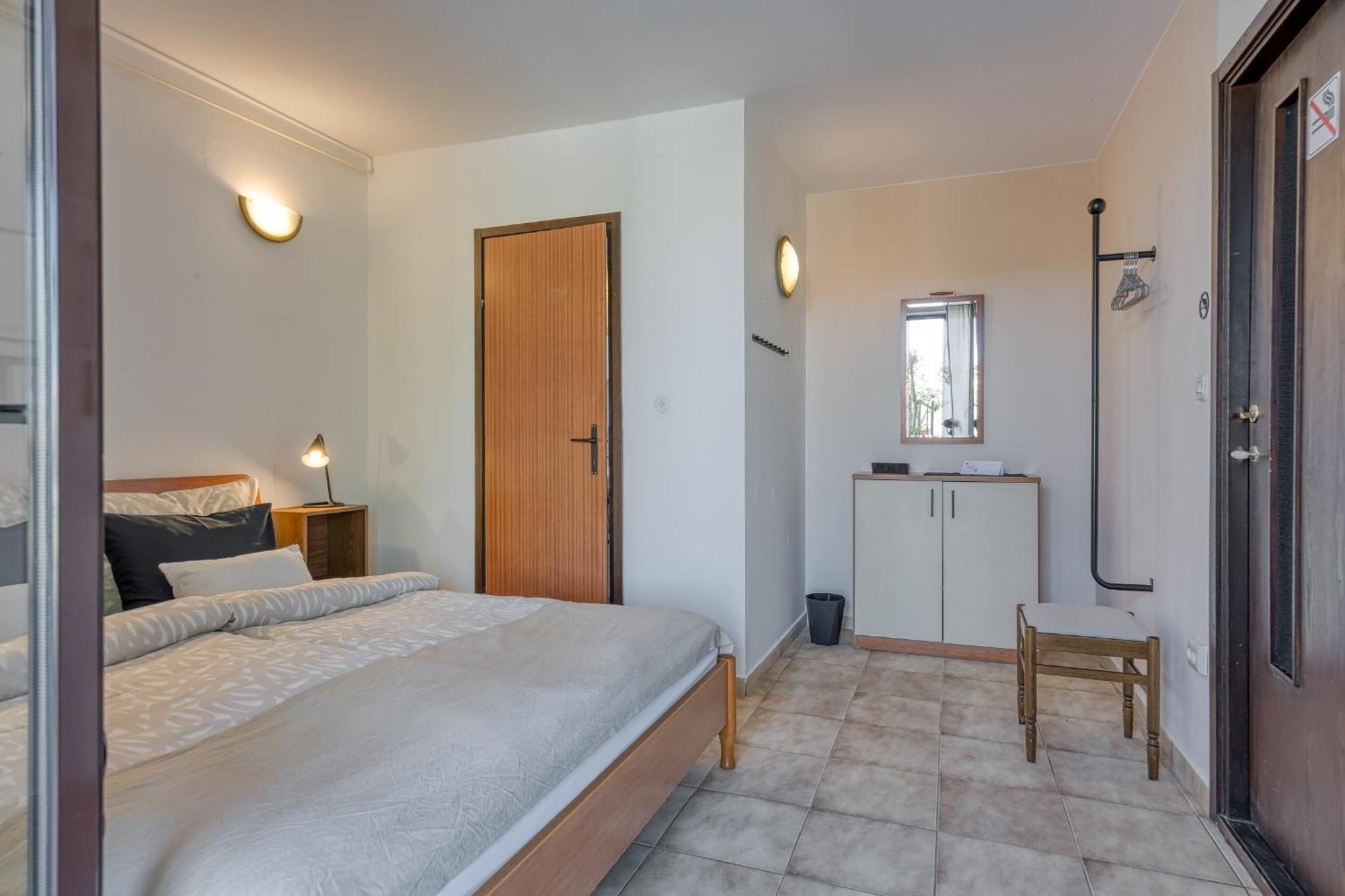 Guest House Jolanda Μεντουλίν Δωμάτιο φωτογραφία