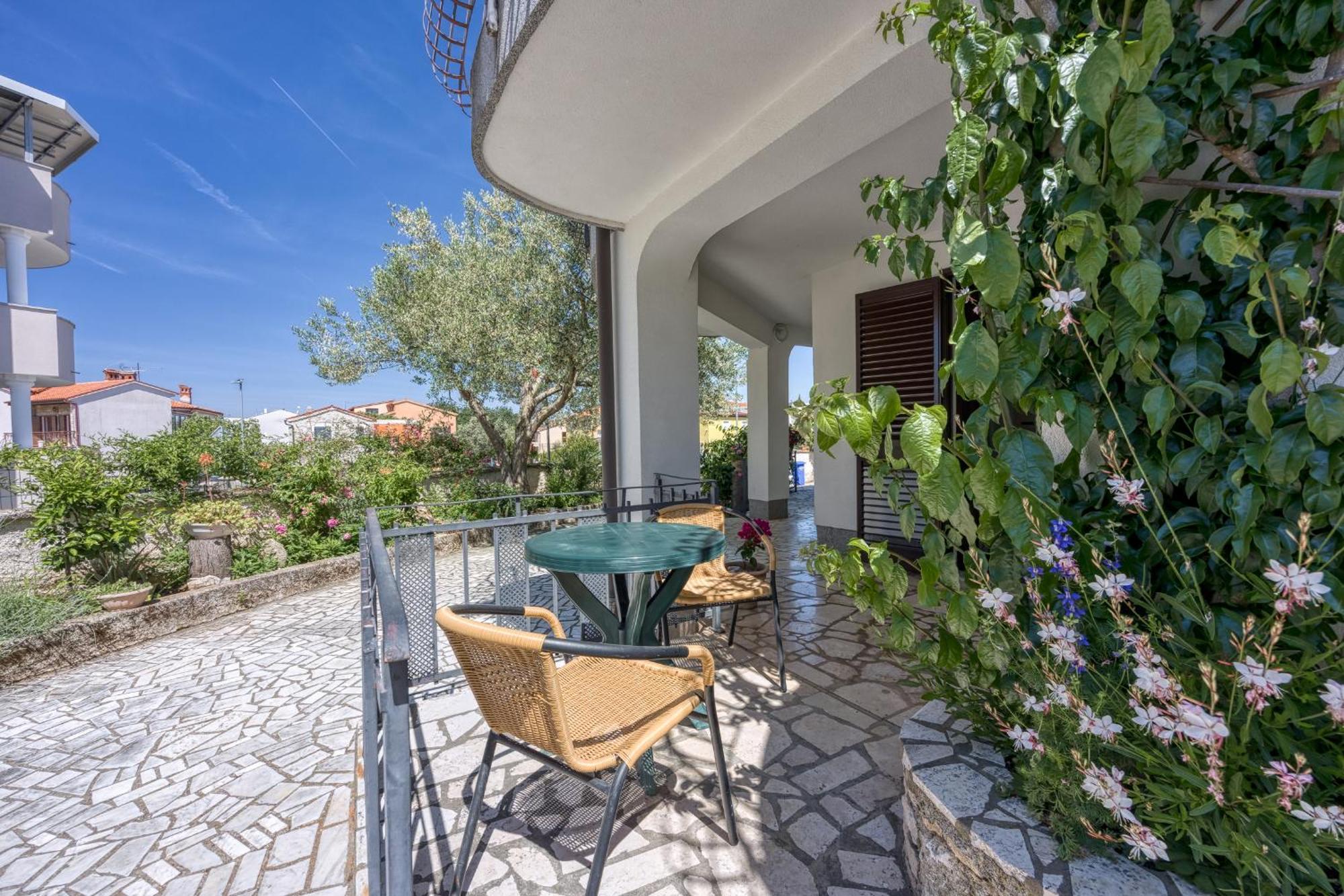 Guest House Jolanda Μεντουλίν Εξωτερικό φωτογραφία