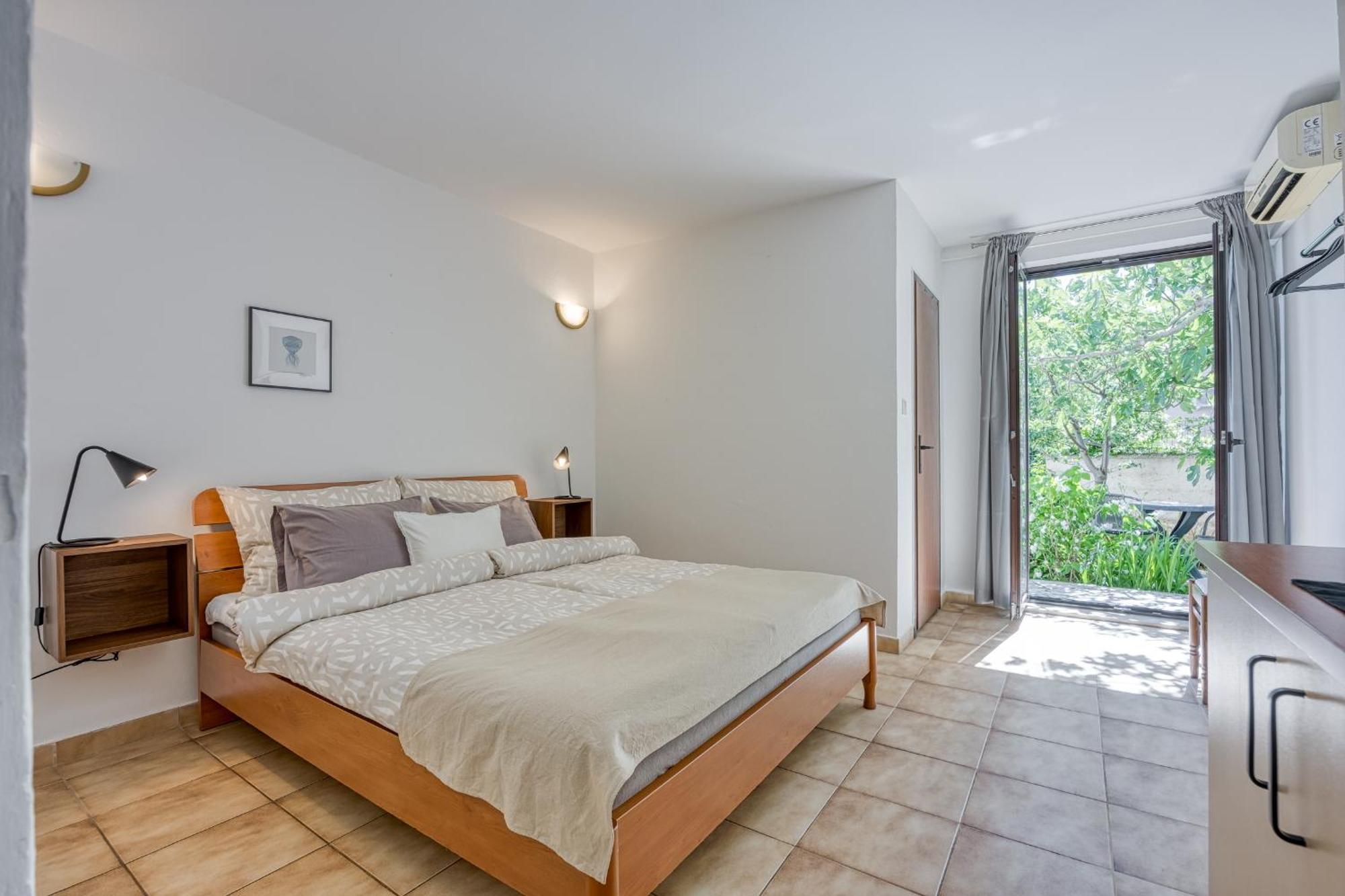 Guest House Jolanda Μεντουλίν Εξωτερικό φωτογραφία